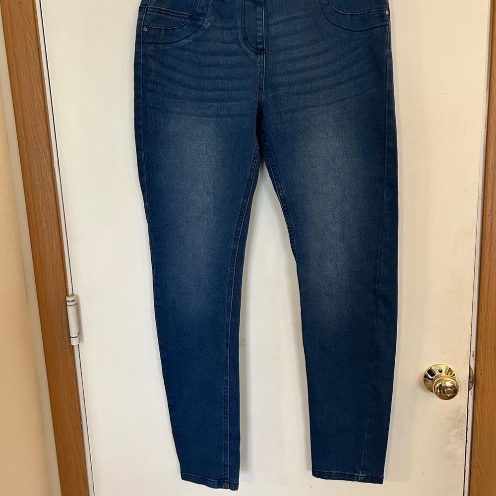 NWT Just Love Large Stretchy Pull on Jeggings